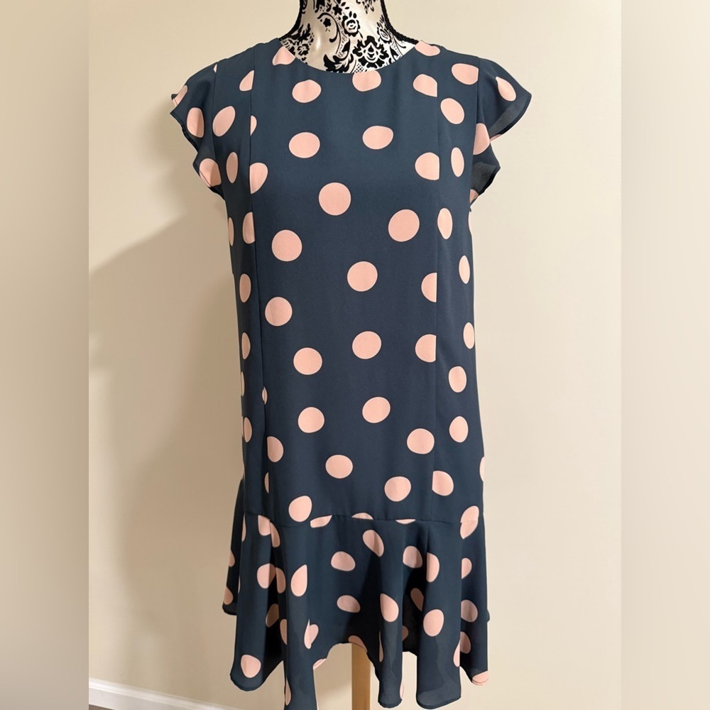 Loft Shift Dress​​​ - Picture 2 of 8